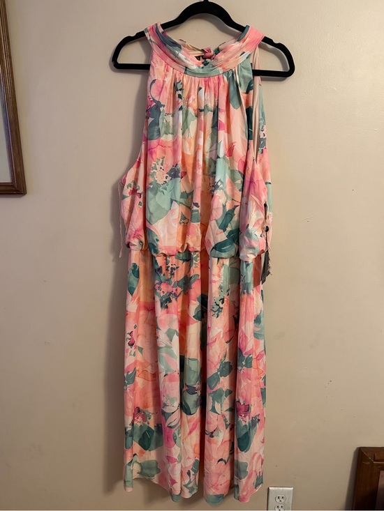 Adrianna Papell Dresses & Skirts - Adrianna Papell Pastel Floral Halter Maxi Dress in Pink and Mint